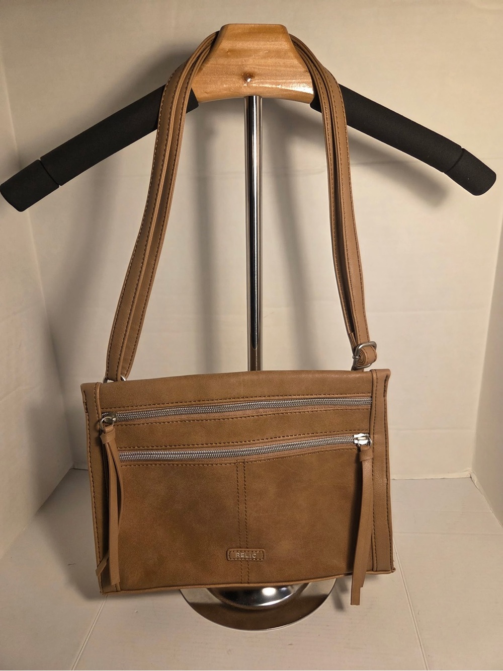 Relic Purse Shoulder Bag Crossbody Zippers Tassels Lightweight Brown